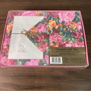 Vintage Sangamon Floral Staionery and Folded Notes Ensemble Gift Box New Sealed